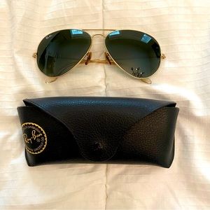 Ray-Ban Gold Aviator Sunglasses